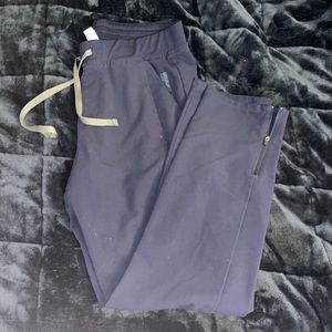 Figs Yola skinny leg ankle zip scrub pants